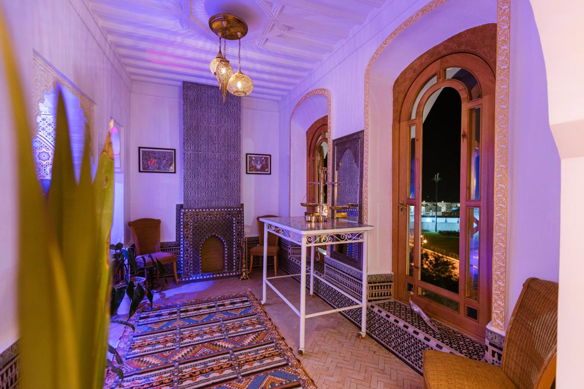 Riad Villa With Mediterranean Sea Views Of Spain And Gibraltar Tangier Exterior photo