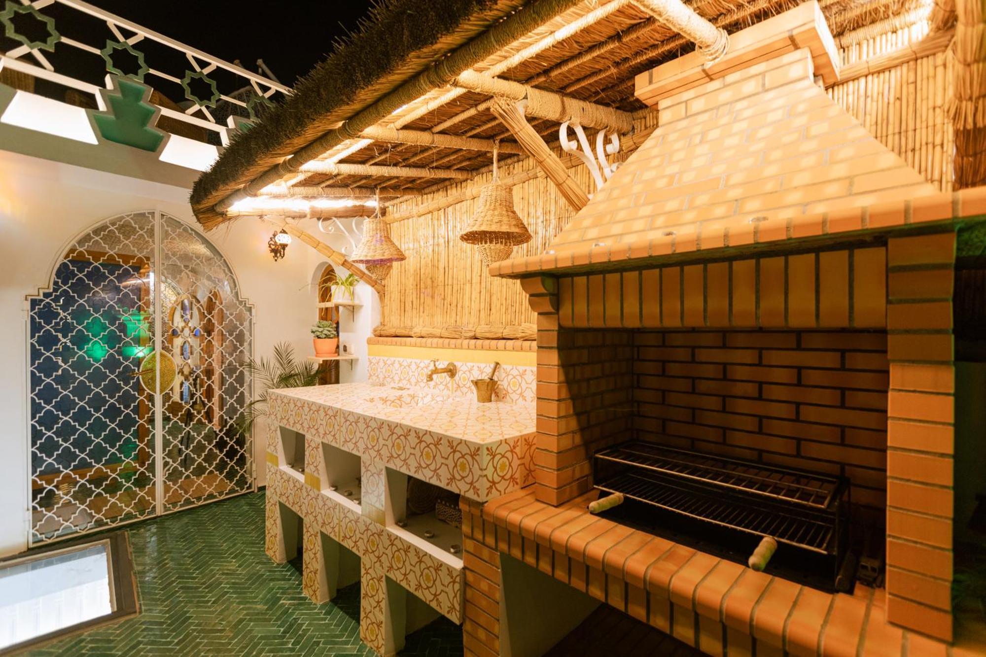 Riad Villa With Mediterranean Sea Views Of Spain And Gibraltar Tangier Exterior photo